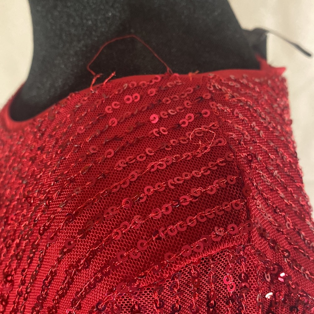 ASHLEY STEWART sequin RED few pulls on shoulder size 14/16 - Picture 3 of 6